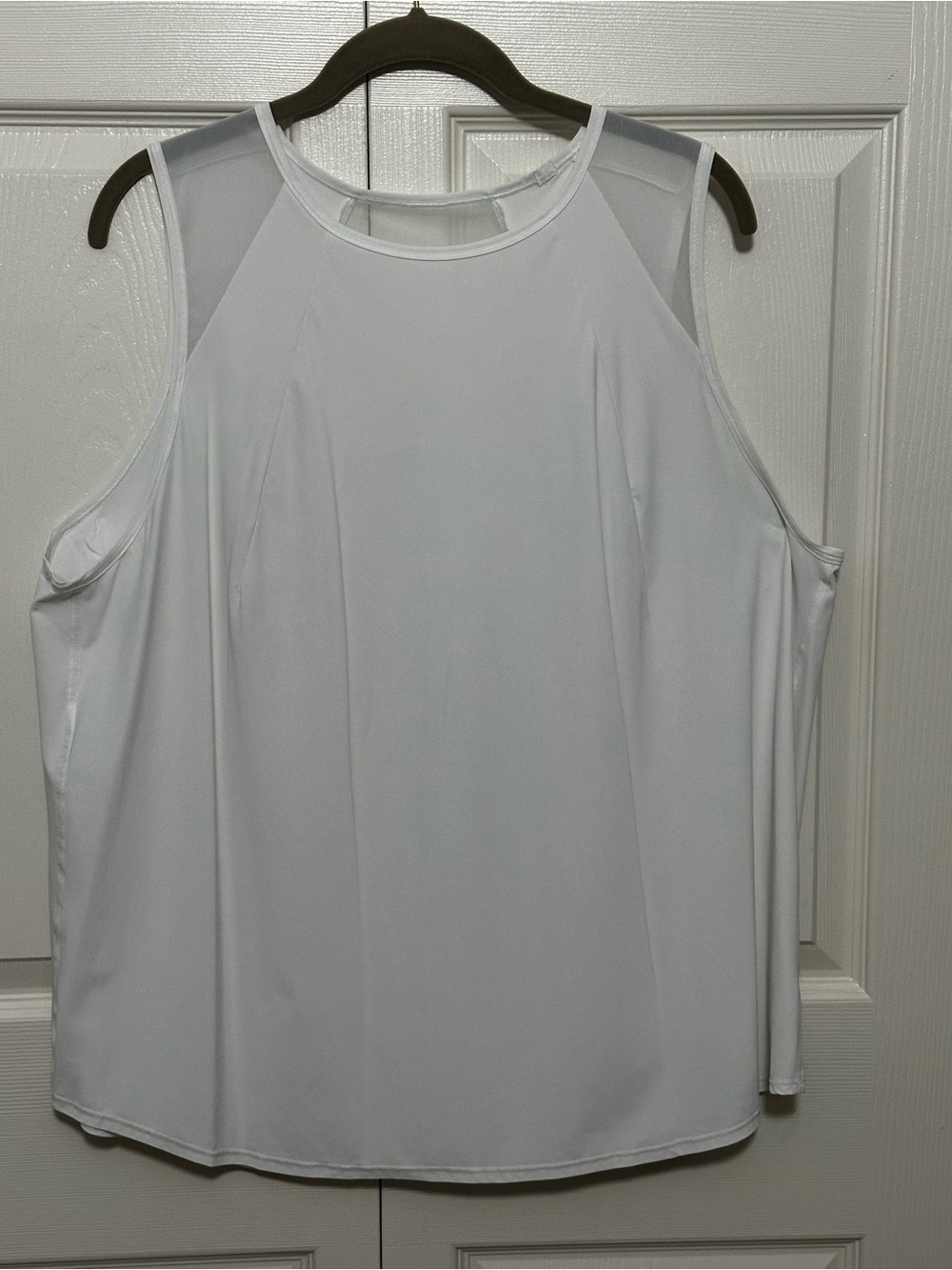 Lululemon Sculpt Tank Top in White Size 16 VGUC